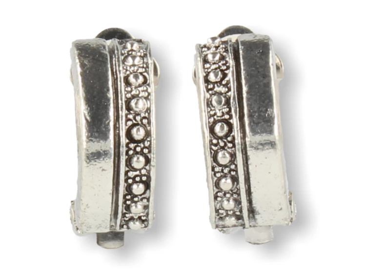 KLIPSY SREBRNE W STYLU VINTAGE