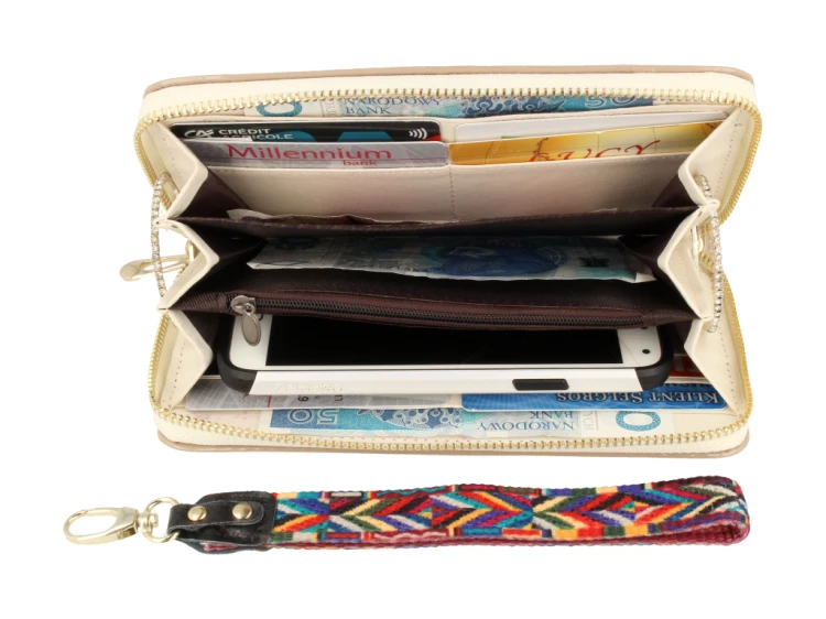 Portfel damski lakierowany beżowy z paskiem aztecki